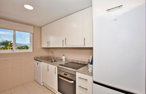 DENIA Playa Santa Ana Adosados - Cómodo apartamento con Piscina, Terraza y Parking, a 2 minutos de la playa - Foto 13