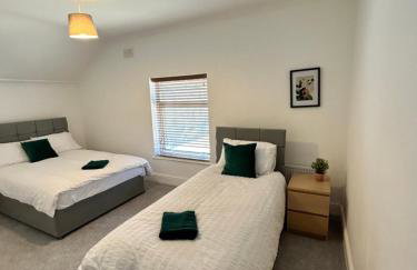 Percy House 3 bedroom contractor haven - Foto 10