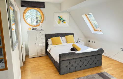 Luxury, private, secure self-contained Coach House, near Wythall and close to the NEC - Foto 12