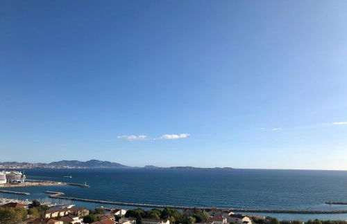Superbe terrasse avec vue panoramique sur la mer - Foto 9