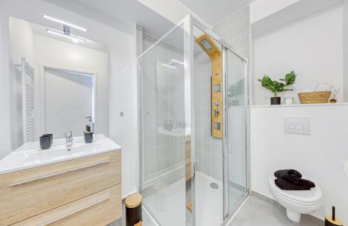 Cinéma Moon Luxury - Gare 3min - Proche Paris - Foto 11