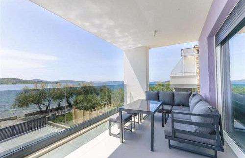 Apartments Adriatic - Photo 1