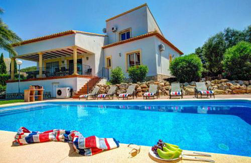 Villa Cabriel by Villa Plus - Photo 16