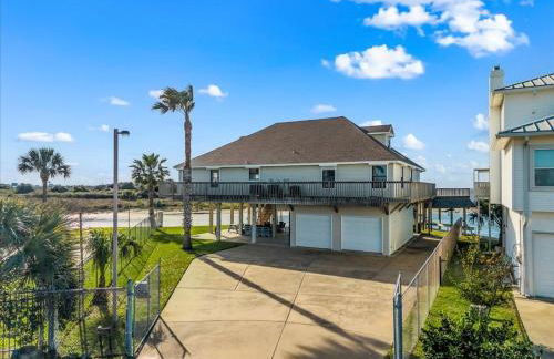 Bay Vista- NEW LISTING in Terramar Beach, 4 BR 3 BA, Boat slip home - Foto 2