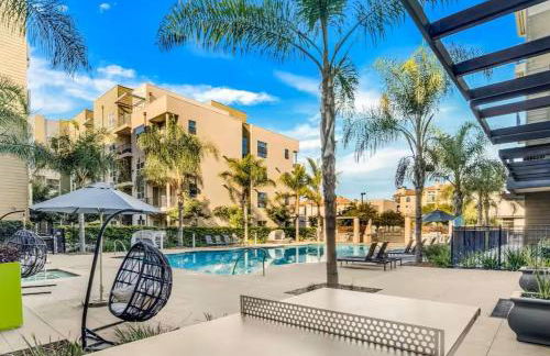 San Diego Stay, Pool, Gym, Near Zoo, Petco Park & SeaWorld - Photo 1