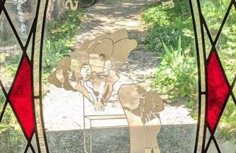 1870s Stained Glass Nostalgia - Foto 38