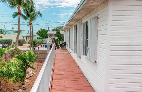 Near Beach Hot Tub Pet-Friendly - Foto 3