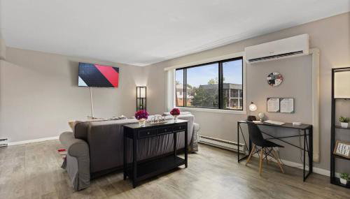 Cozy2bd Aurora Chgolnd Freeparkg Sleeps6 FreeWI-FI - Foto 2