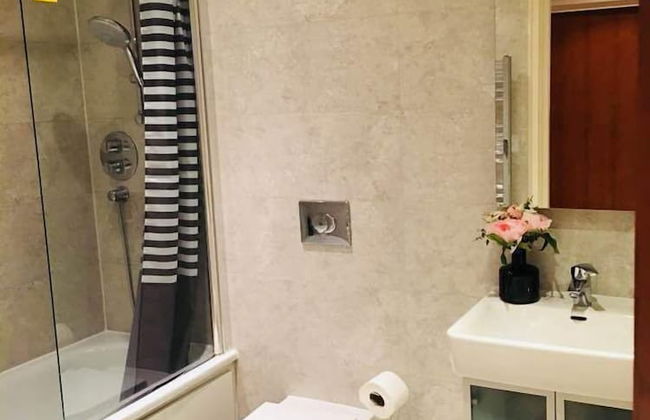 2bed 2bath apartment in kings cross - Foto 19