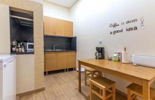 Very Sunny apartment with large balcony 3rd floor - Foto 18