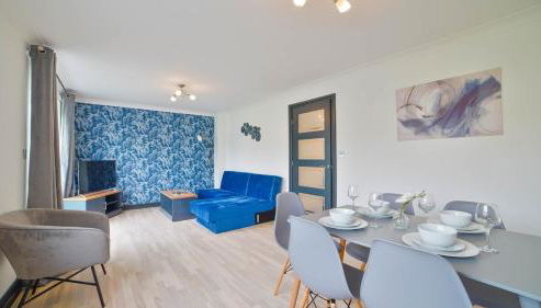 Spacious and Lovely 3-bed Home in Sleaford by Renzo, Driveway, Sleeps 6! - Foto 3