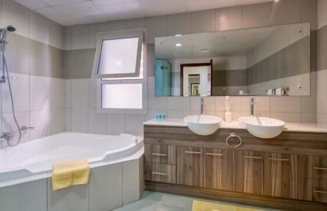 R&H 3BR Villa in RAK Beach Access 172 - Foto 28