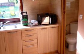 Słońce i Woda - 2 domki nad brzegiem jeziora Śniardwy z własnym pomostem, zejściem do wody i przecudnym widokiem na jezioro - Foto 19