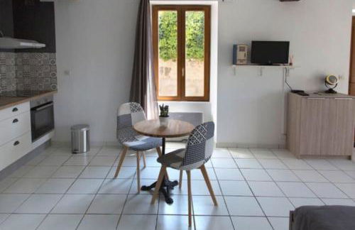 Le Studio du 14 parking gratuit et arrivée autonome - Foto 3