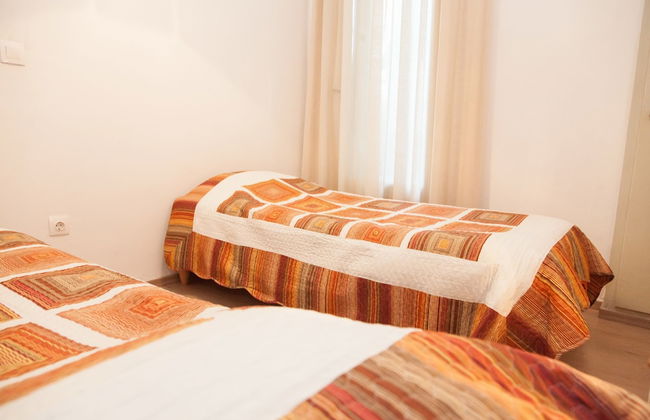 Fabulous Apartment Across Flisvos - Foto 6