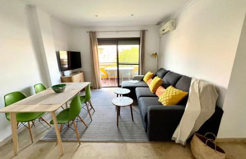 Urban Retreat with Views & Terrace - Foto 9