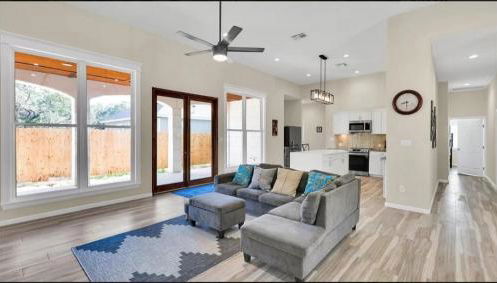 Lakeside mansion minutes to the lake - Foto 4