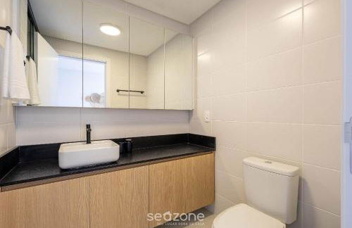 Estadia completa com piscina a 400m da Praia da Armação - SKL - Foto 53