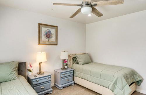 1 Mi to Rabobank Arena Home with Gazebo! - Photo 23