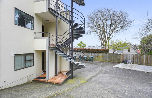 Stylish Central 2BR Apt nr Hospital - Foto 28