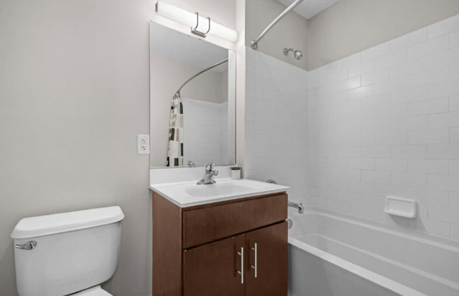 Bluebird Suites near PATH - Foto 33