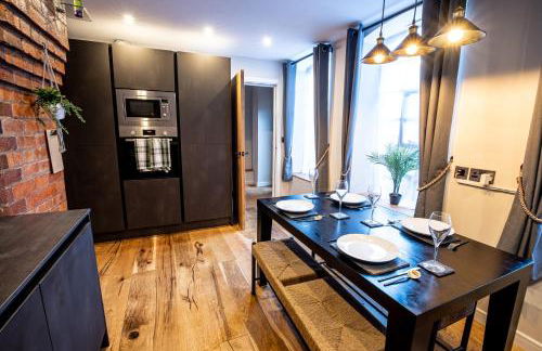 DJH Homes - VIP Luxury 2BR Grade ll Industrial House with Log Burner - JQ, Birmingham City - Foto 5