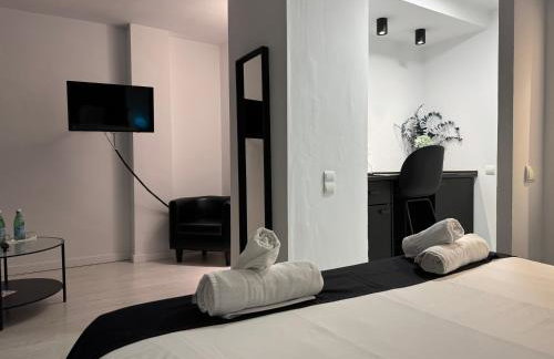 Urban Spaces Ibiza - Photo 9