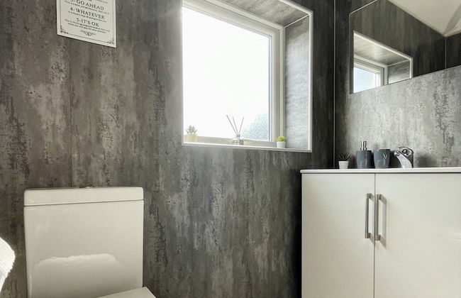 Worksop Newly Refurbished 2-bedroom House - Foto 33