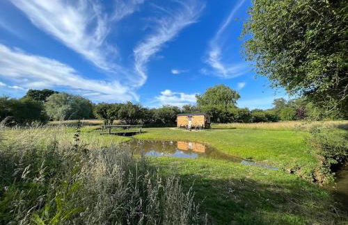 Mountbatten Shepherds hut & Buckhurst Shepherds hut - Foto 41