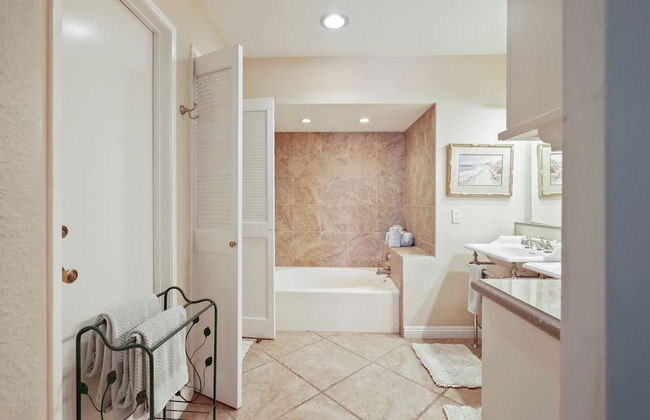 Surfsong Dream - Beachfront - Foto 25