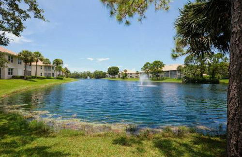 Luxury condo near Wiggins pass beach & park - Foto 46