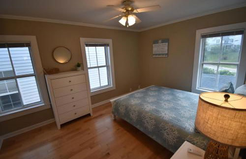 Cozy 3BR Beach House by the Sea - Foto 21