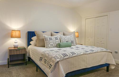 Paradise Loft, 3 Bedroom King Beds, Heart of Downtown, Full Kitchen & Wet Bar, Streaming TV - Foto 27