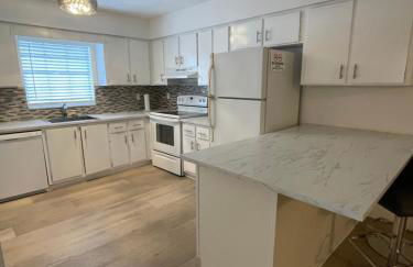 Cozy Downtown Apartments on Water - Foto 33