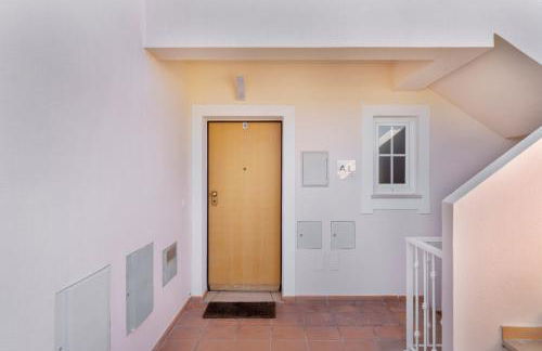 Apartamento no Condomínio Baia Village com Piscina - Foto 25