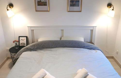 CHIC 2CHAMBRES,70m²+balcon+parking+WIFI - Photo 29