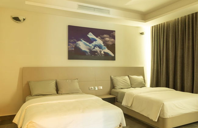 Fabulous & Exclusive Apartments With Sea View Pool BBQ Garden - Photo 11