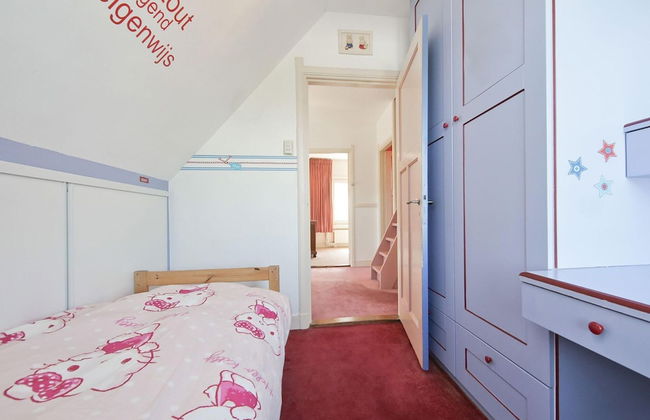 Characteristic Country House With Wellness - Foto 5