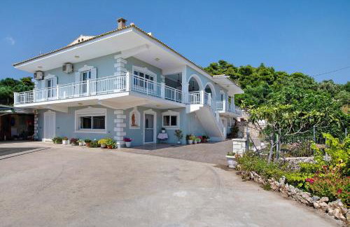 Christine's House - Photo 30