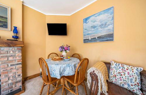 Bodior Lodge - Photo 10