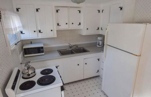 15556 - Walk to Skaket Beach or Bike to Rail Trail w Outdoor Shower SUP Board Ping Pong Table - Foto 10