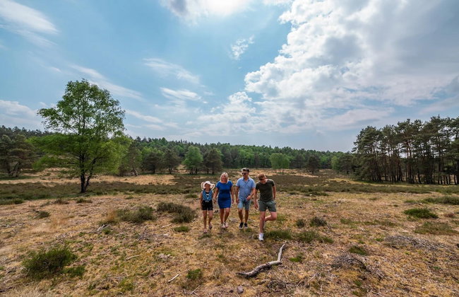 Cozy Chalet With Dishwasher, Adjacent to the Hoge Veluwe National Park - Foto 21