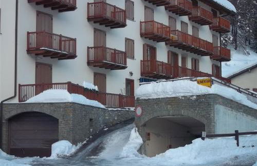 Trilocale BELVEDERE Alloggio ad uso turistico - VDA - LA THUILE - CIR 0068 - Foto 24