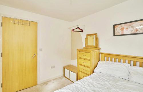 Amazing 2BR Flat in Croydon with Balcony - Foto 9