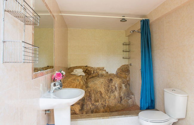 Rustic Alentejo Farmhouse With Pool - Foto 24