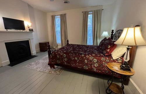 "Madison Manor I" by the River, Hot Tub, Downtown - Foto 14