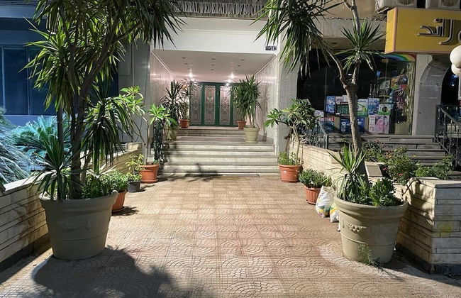 One Bedroom Apartment City Views Local to Airport - Foto 16