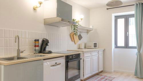 Gîte La Terrasse, 4 chambres, 10 pers, Centre Ville - Foto 3, stove