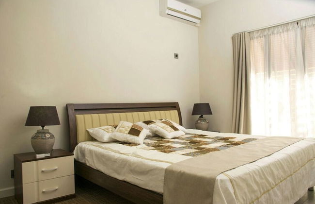 Modern 2-bed Sleeps 4 With Balcony - Photo 4