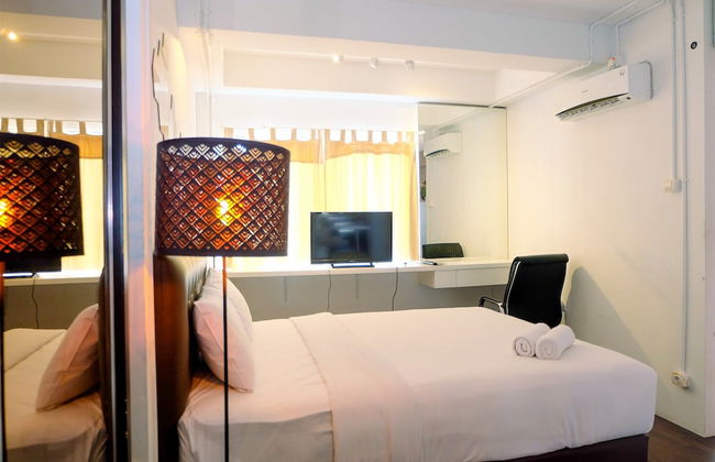 Large and Minimalist Studio at Pakubuwono Terrace Apartment - Foto 9